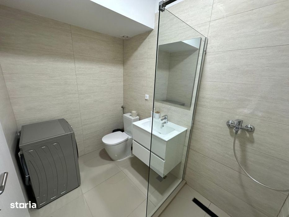 Apartament 3 camere, 70 mp, zona Rafinaria Vega