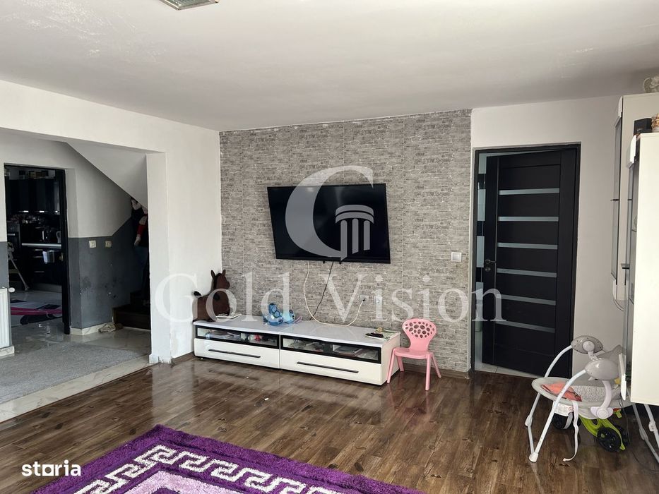 Case cu 6 camere, curte proprie + grădină proprie, în Bocicoiu Mare