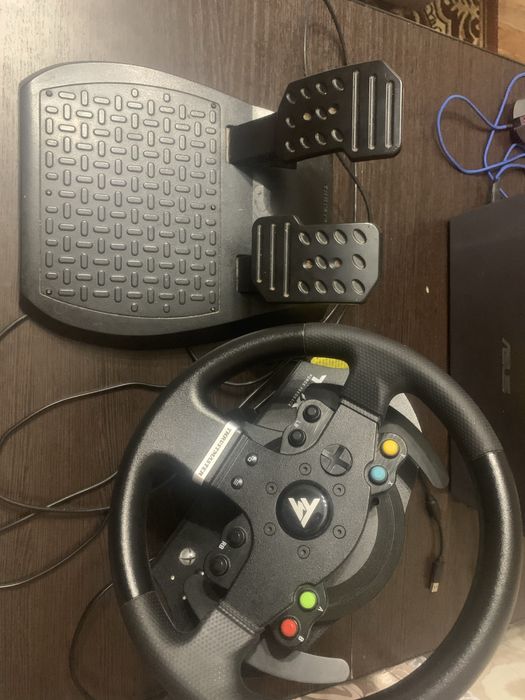 Игровой руль Thrustmaster TMX