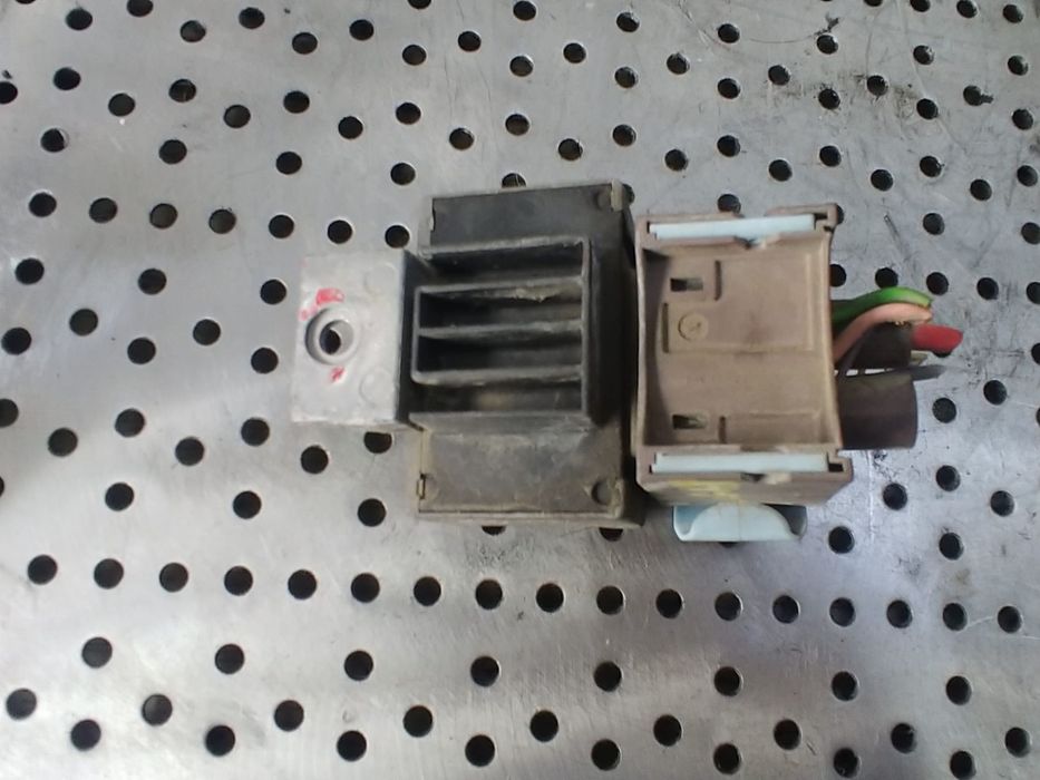 releu bujii incandescente 1.5 dci dacia logan 1 ls