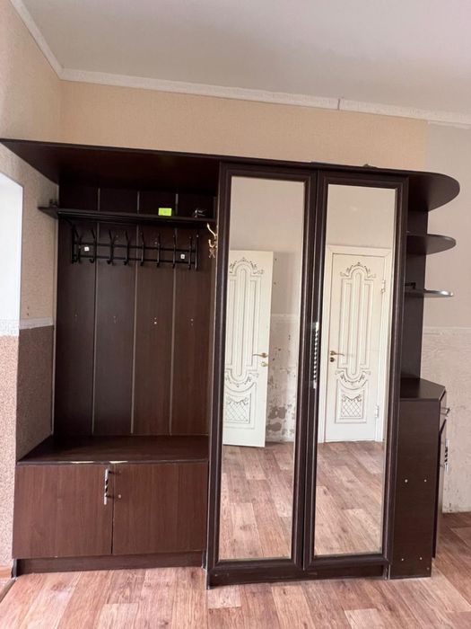 Шкаф прихожнаяяя