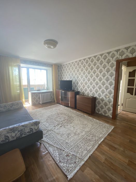 Продам 3х комнатную в центре