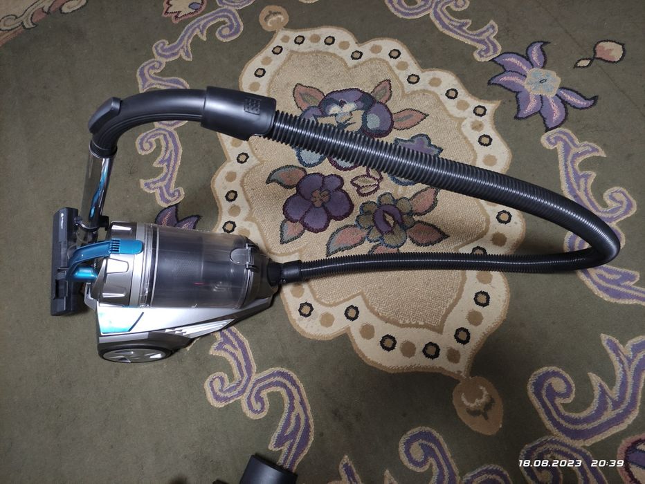 Продам пылесос TriTower 2200