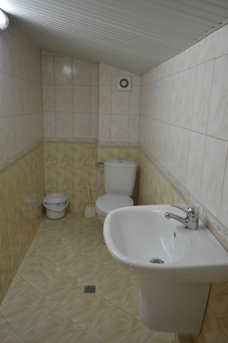 Дава се под наем Промишлена сграда в Добрич, Автогара - 265 кв.м за 765 € - Снимка #7