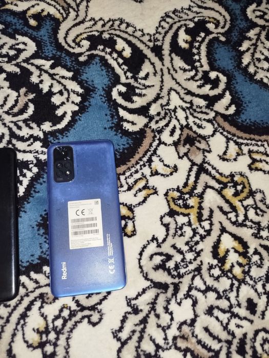 Redmi Note 11 6/128; Samsung A10s 3/32