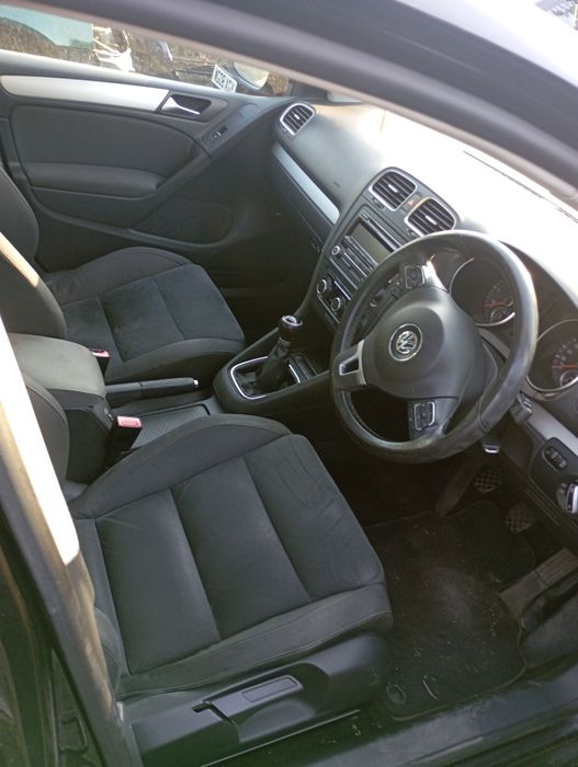 Фолксваген Голф 6 2.0 тди 2011год