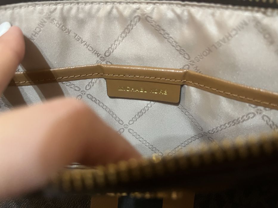 Michael Kors чанта