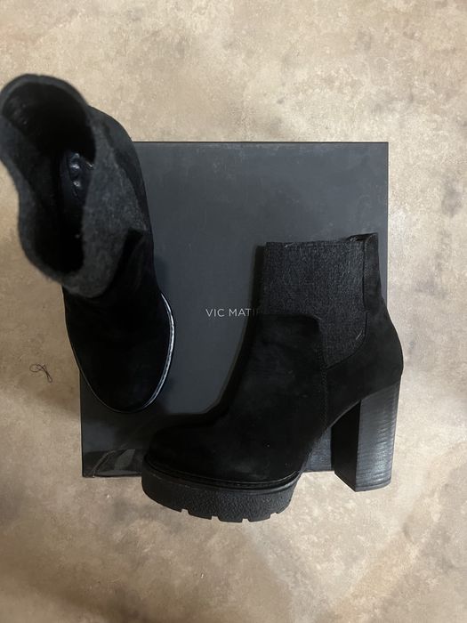 Брендовые  ботильоны