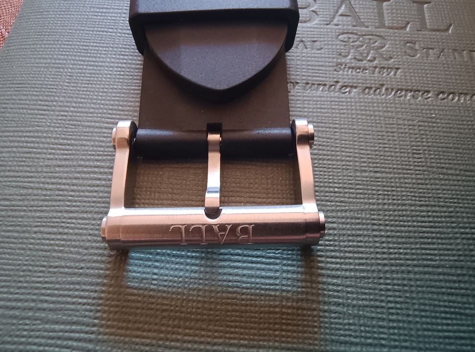 Ball Engineer Hydrocarbon Airborne 42mm