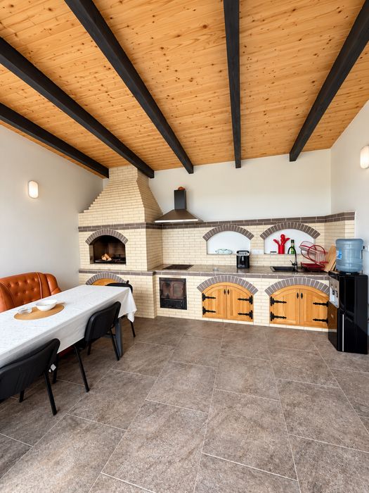 Cabana de închiriat în M-ții Apuseni-Belvedere, disponibilă de Craciun