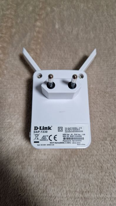 TP-link Archer C2 si Range Extender D-Link DAP-1330