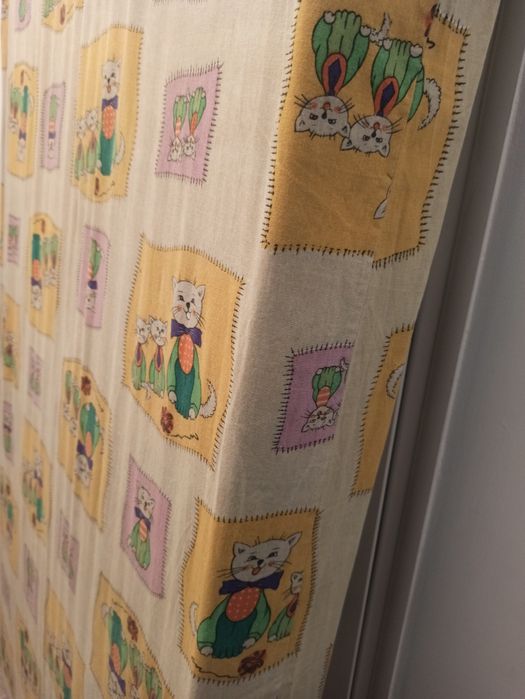 Продавам детски матрак с калъф