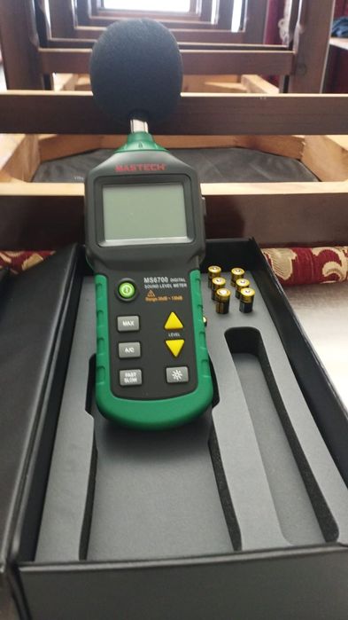 Продам обсолютно новый шумомер