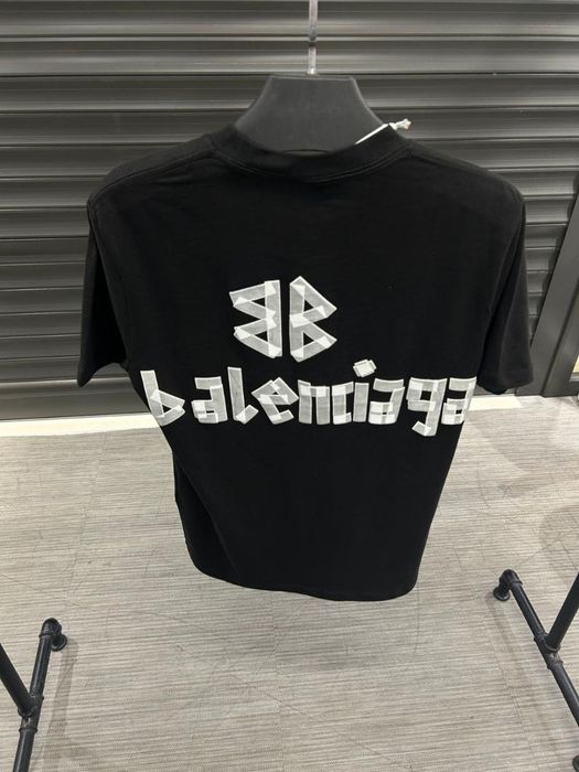 Tricou balenciaga