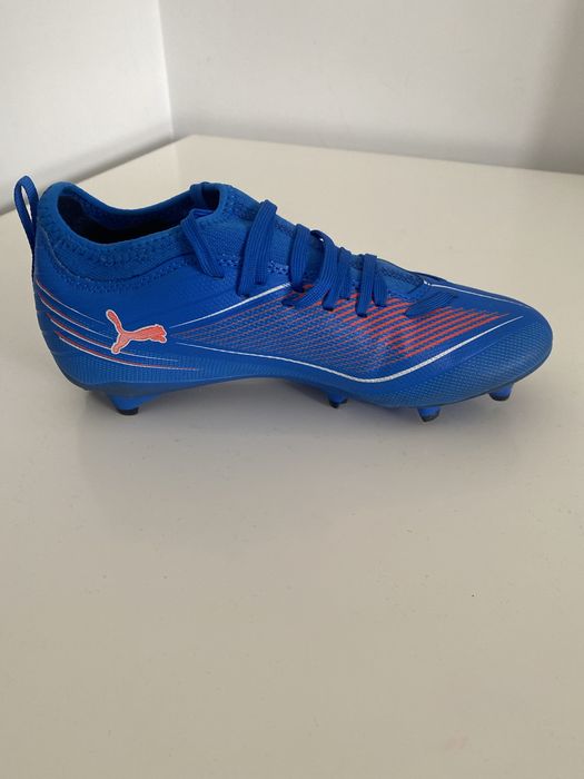 Ghete fotbal Puma Ultra 6 Match marimea 37