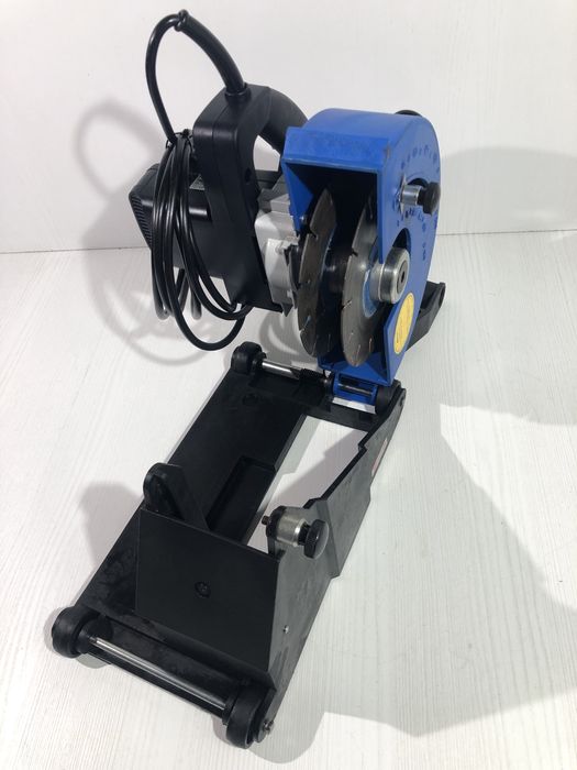 Masină pentru canelat Rurmec RSD 250
