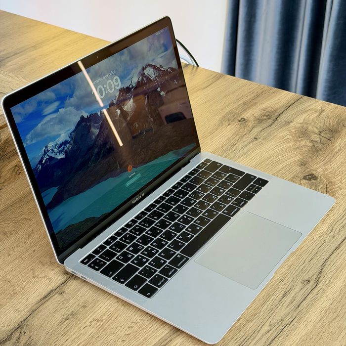 MacBook Air / в отличном состоянии