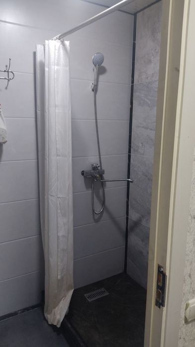 Срочно Продам 2х комн 2/4/4 в Школа  Вундеркинд