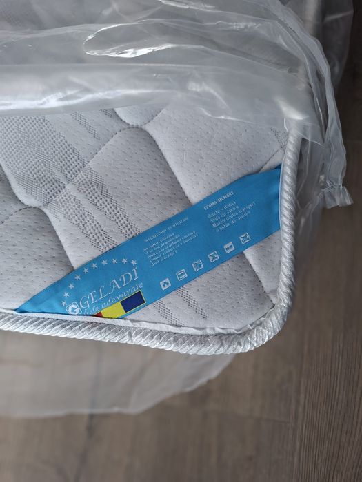 Vand Saltea cu Memorie 200x140cm