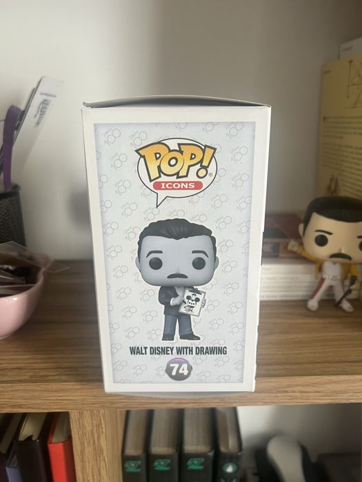 FunkoPop Walt Disney With Drawing