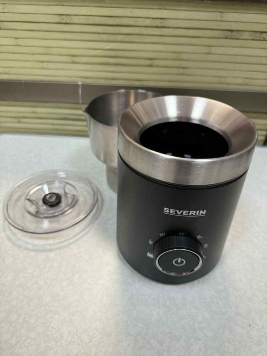 Пенообразувател за мляко Severin