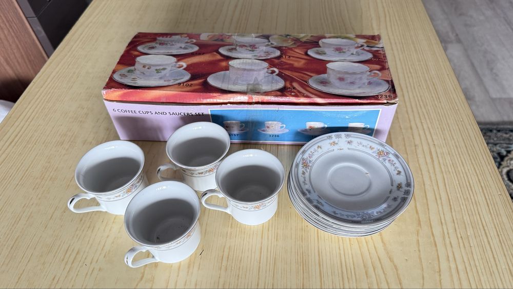 Чайный сервис из 22+8 =30 предмета