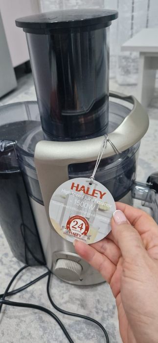 Соковыжималка, новая