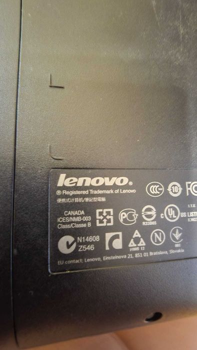 Laptop Lenovo Y580 taste luminoase I7 procesor toc si incarcator