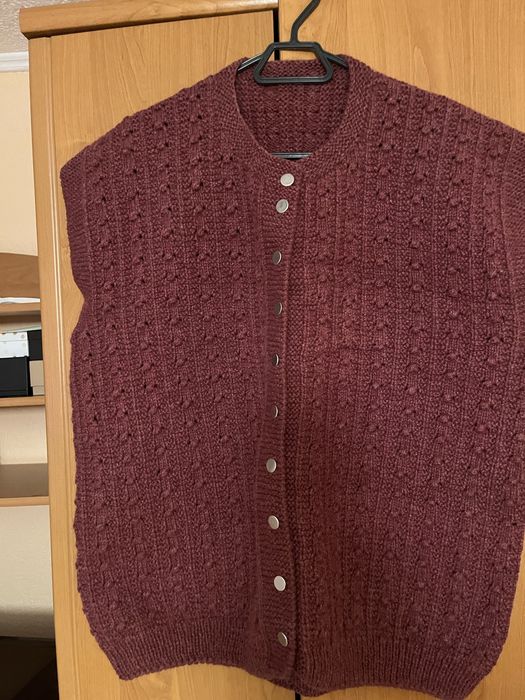 НОВИ! 100% чиста вълна дамски елеци