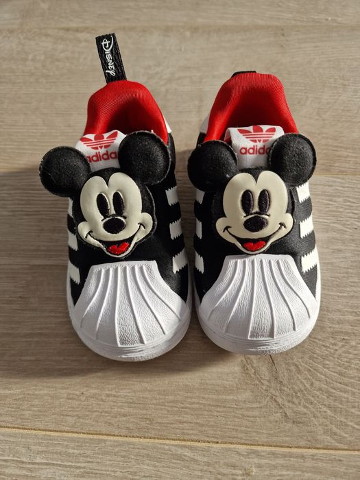 Adidas  Disney nr 20