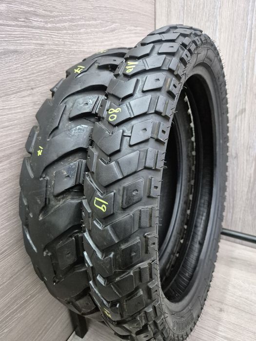 Set anvelope moto 110 80 19 cu 150 70 17 Heidenau k60