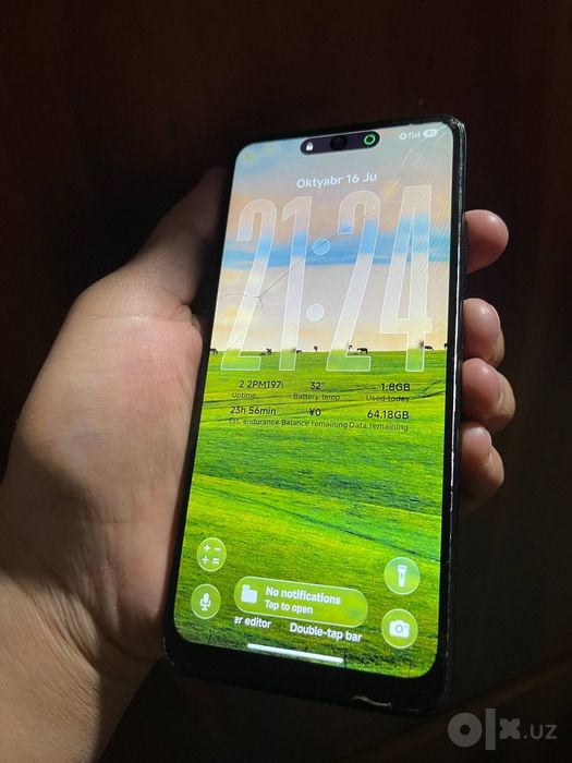 Redmi not 11 s sotiladi
Xotira 64 GB 
Aybi rasmda
Ekran aliwmagan gnat