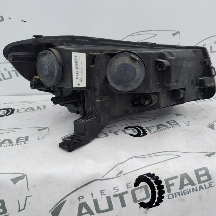 Far stanga Volkswagen Caddy Halogen 2K8941005D an 2015-2016-2017-2018-