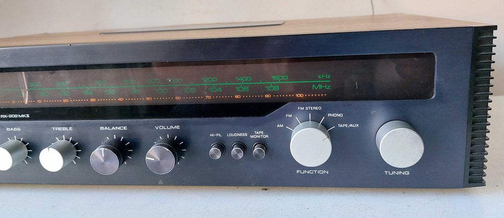 Rotel RX 202 MK 2 amplificator vintage 1976 statie muzica amplituner