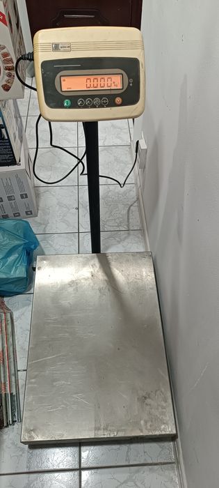 Eletroni tarozi sotiladi