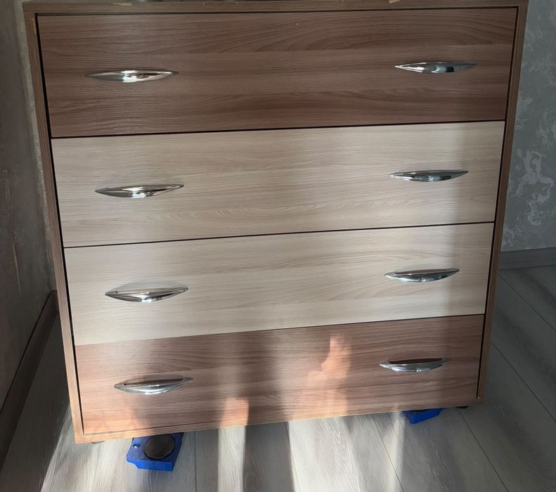 Продам комод б/у