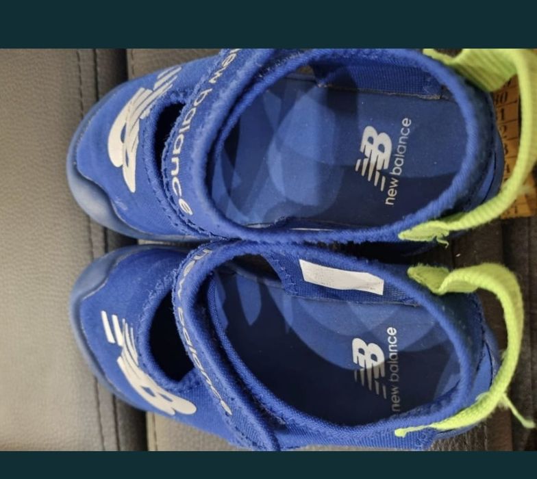 Sandale New. Balance
