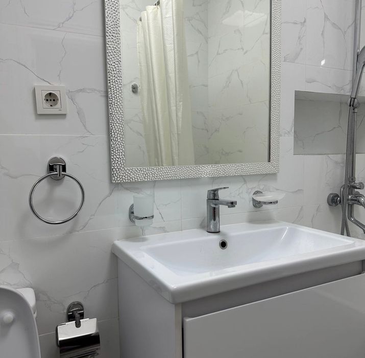 Сдаю 1ком квартиру посуточно в центре