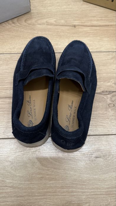Продам туфли темно синий