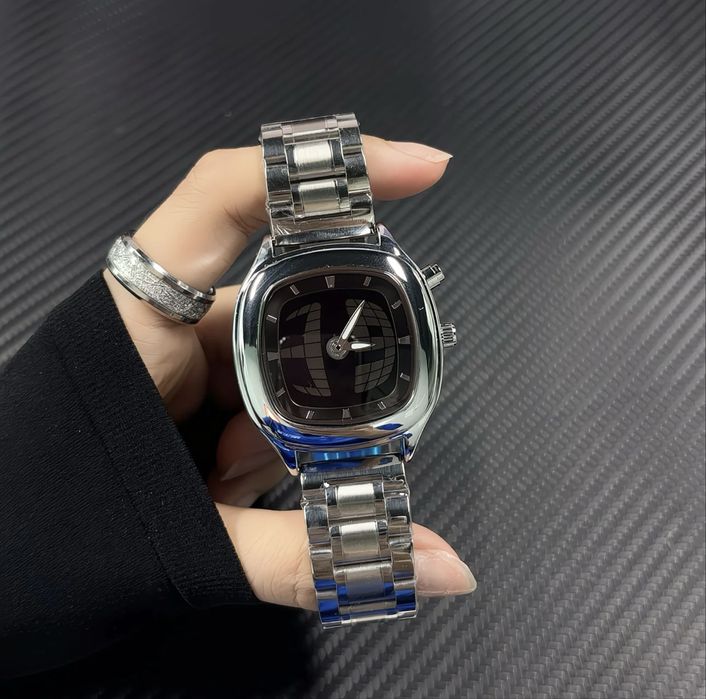 часы Millennium Retro