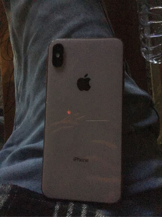Айфон xs max