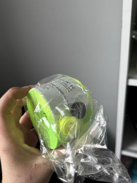 Цветни колани за кола