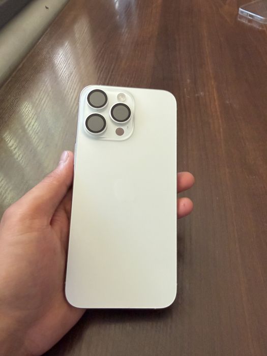 Айфон 15 pro max.              .