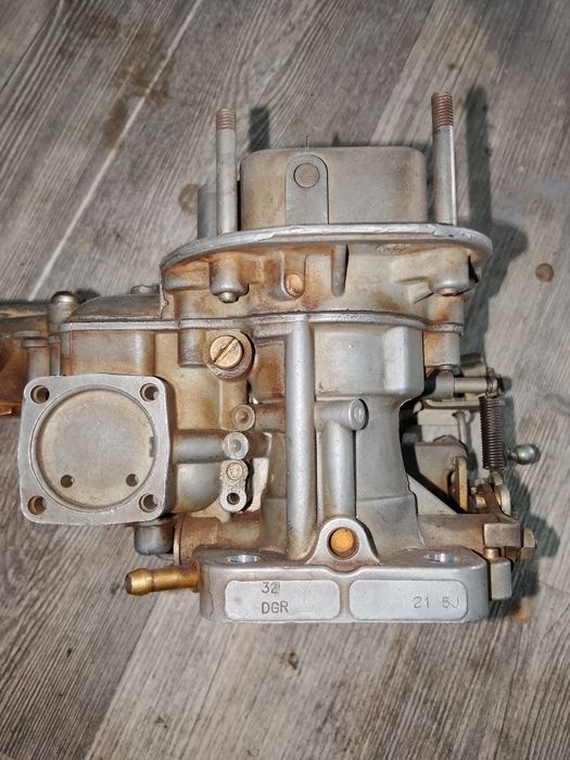 Карбюратор Weber