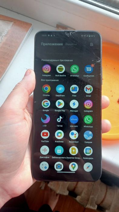 Продам телефон б/у