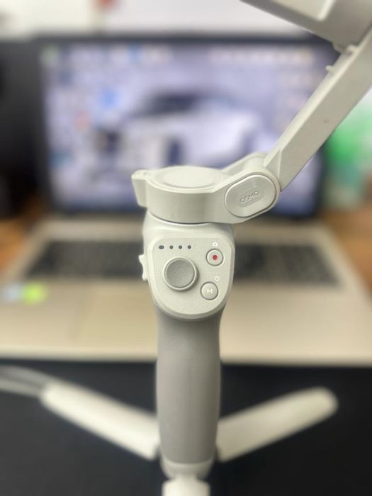 Стабилизатор DJI Osmo
