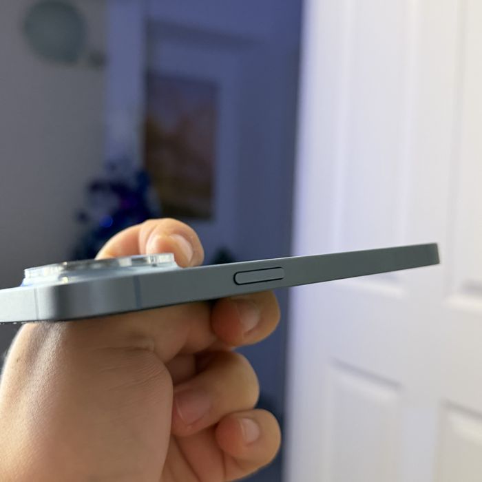 iPhone 14 - 87% baterie - 128GB - PERFECT FUNCȚIONAL