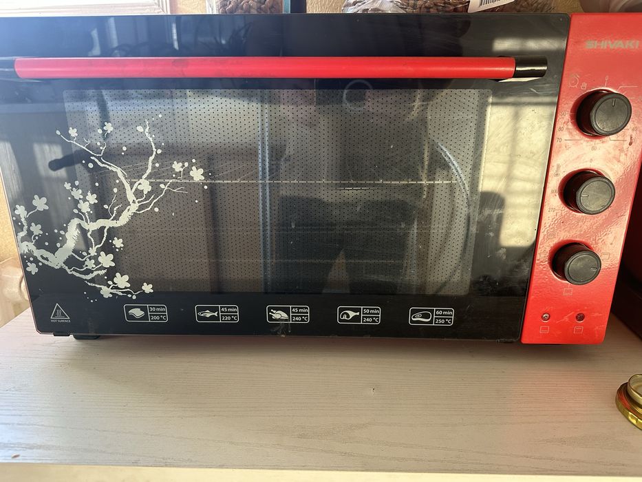 Духовой печка hsivaki почти не исползовали 400.000 сум