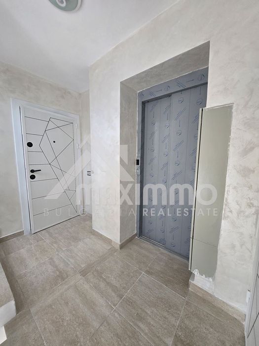 Продава се Многостаен апартамент в Варна, Виница - 135 кв.м за 1020 €/кв.м - Снимка #3