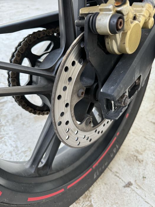 Yamaha Yzf r125 din anul 2012